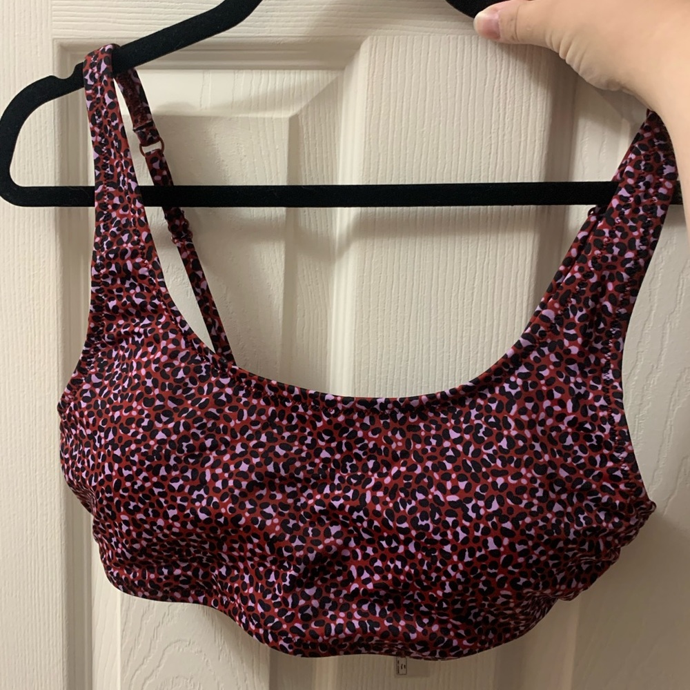 Womens printed bathing suit top